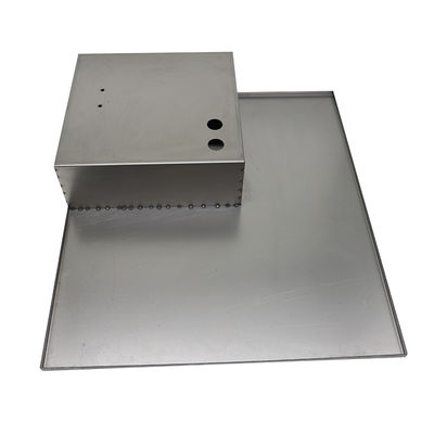 Dienstleistung für die Herstellung von Stahlblechen nach Maßgabe der Hersteller